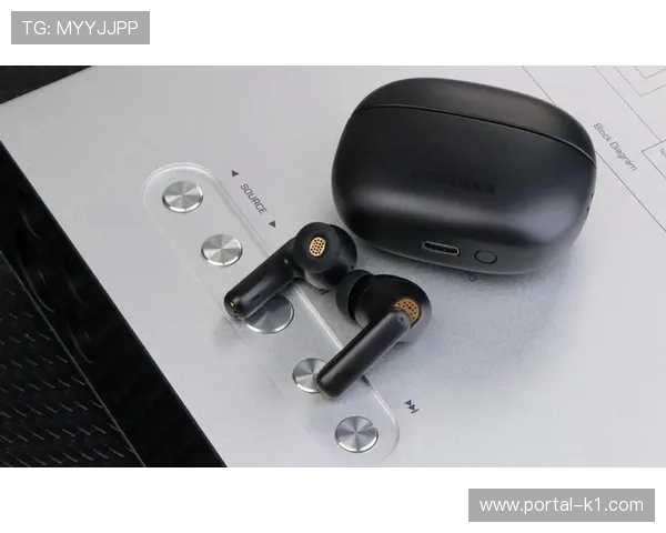 智能降噪与音频增强技术在创新周期内显著提升了嘈杂赛场的收听品质